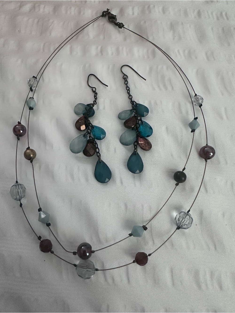 Turquoise & brown colored Teardrop stoneMulti-Strand Necklace and Earrings Set